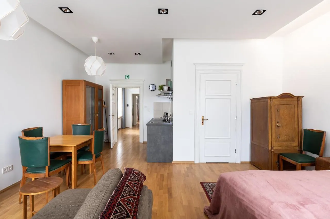 Pałac Zieleniewskich Apartamenty św Marka 31 Kraków Polska