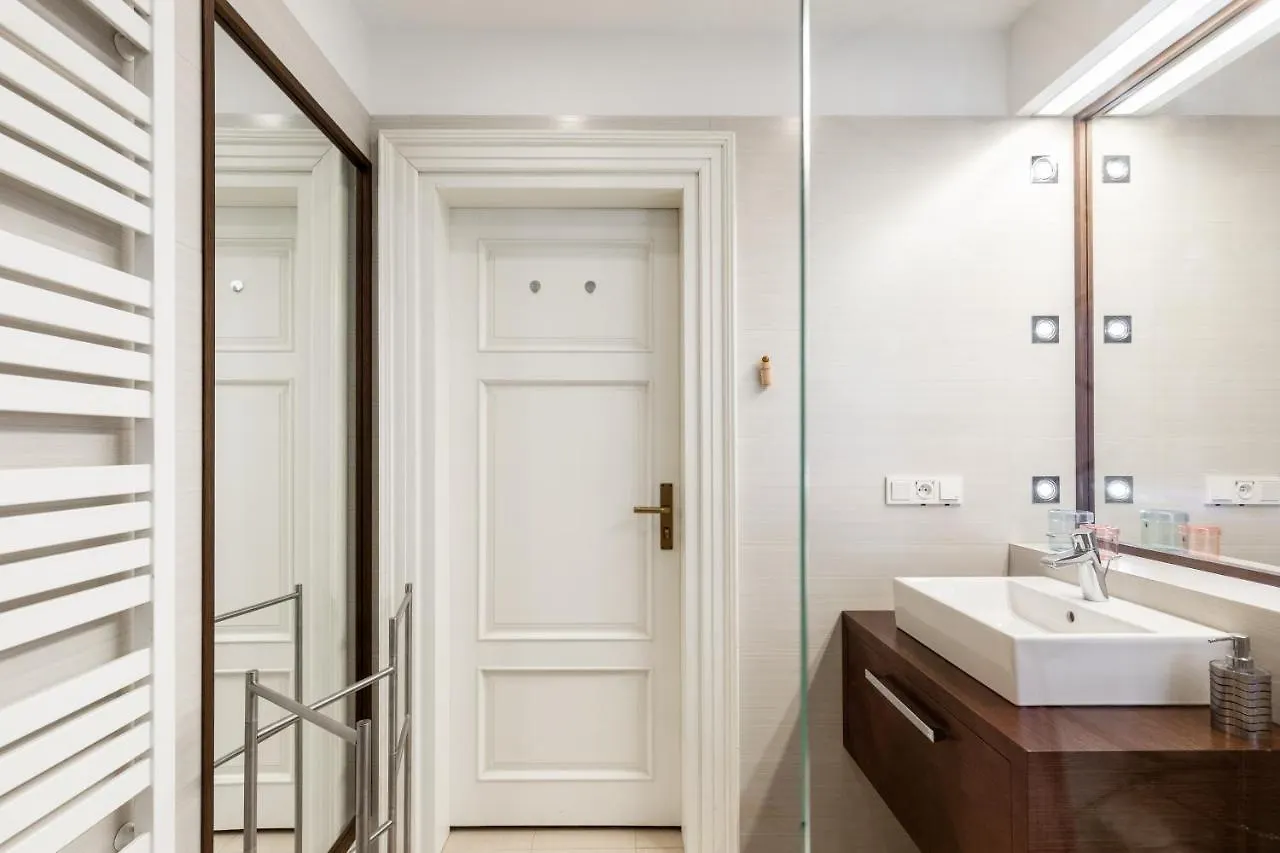 Palac Zieleniewskich Apartamenty Sw Marka 31 Krakau Appartement
