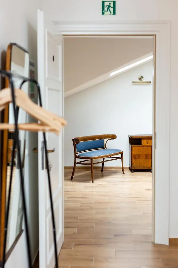 Palac Zieleniewskich Apartamenty Sw Marka 31 Cracovia Polonia
