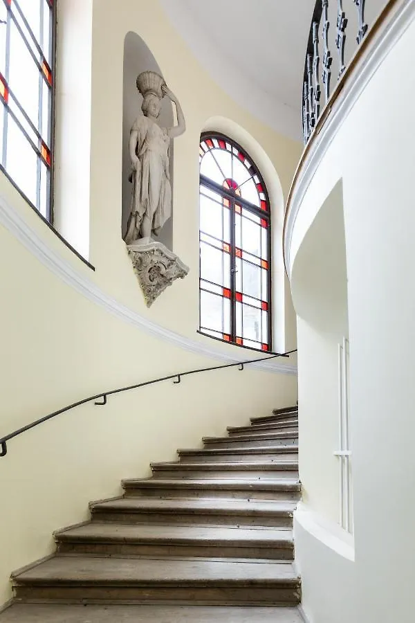Palac Zieleniewskich Apartamenty Sw Marka 31 Krakow Apartment